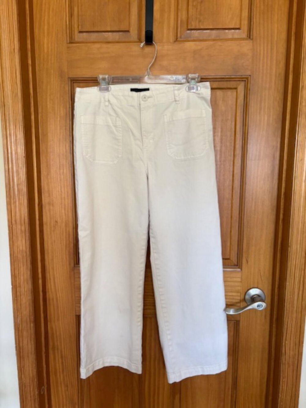 Sanctuary patch pocket cropped pants